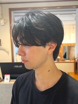 リシェア(re.share)&nbsp;センターパート/メンズカット/２０代メンズ/ニュアンスパーマ