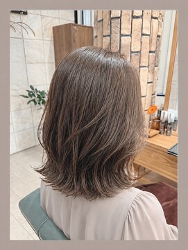エルコット(elcot) ◆明るめカラーで白髪ぼかし/レイヤーカット/40代50代60代◆