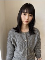 イル(ill) レイヤー カット ミディアム