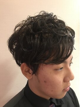 バーバーサロン ヘアージェニック(BarBer Salon Hair Genic) パーマスタイル