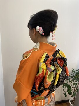 フルハウス岩崎台店 振袖着付け、ヘアセット