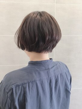 ボネッカ 鶴見(BONECCA) Autumnカラーmode bob石黒聡子