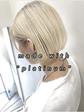 トルネード(TORNADO) 外国人風トリプルカラーハイトーン プラチナムベージュT123