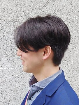 マノハル(MANOHARU) 【マノハル メンズスタイル】コンマヘア×センターパート