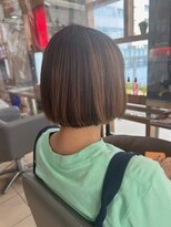 スタジオ アルファプラス 日暮里店(studio α+)&nbsp;ステップボーンカットカットボブショートハイライト白髪ぼかし