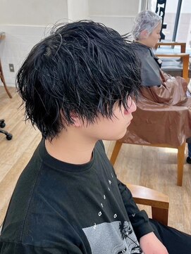 ネオリーブ クーロ メゾン 横浜(Neolive curro Maison) 波巻きスパイラル×ツイストパーマ[メンズ]ニュアンスパーマ