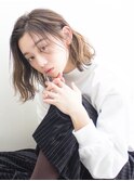 ミディアムレイヤー 美髪 透明感 イメチェン くびれ 髪質改善