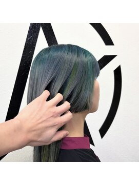 アルケム 学芸大学(AlChem) 【Hana指名】緑とグレーとしれっと黄緑［学芸大学/ハイトーン］