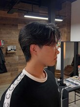 チョコレート(Chocolate) フェザーパーマ風センターパート