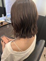 ピント 柏の葉キャンパス(Pint)&nbsp;切りっぱなしボブ&巻き髪スタイル