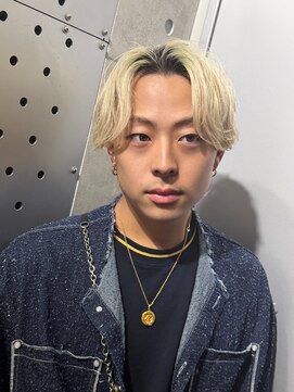 メロウ 神戸三宮(mellow) センターパート /ニュアンスパーマ /モテ髪 /女子ウケカット