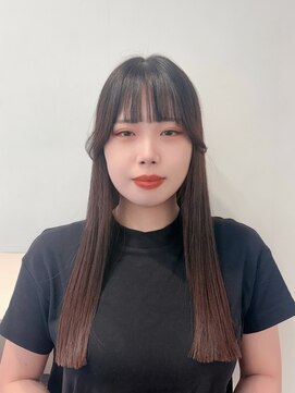 ばっつとライン×サイドバングが◎