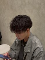 ノイ(NOI)&nbsp;メンズカットメンズパーマツイスパ波巻きフェザーパーマ札幌大通