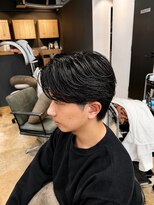アロー 船橋店(AROH) ニュアンスパーマ×センターパート|大人っぽいメンズ毛流れヘア