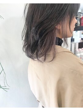 レイラバイアフロート 吉祥寺(Lila by afloat) ラベンダーグレイ×インナーカラーひし形シルエット