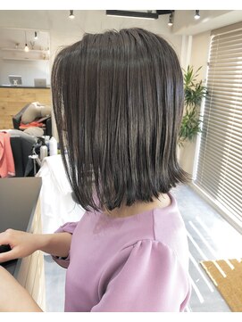 ローラム(LOLAM) 大人切りっぱなしボブ