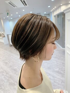 クロエバイラヴィズム 郡山さくら通り店(CLOE by LUVISM) くびれショート×カーキベージュ