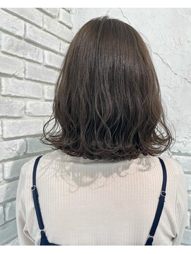 アジールヘア 池袋東口店(agir hair) ショートボブのアッシュグレージュメルティカラー池袋池袋東口