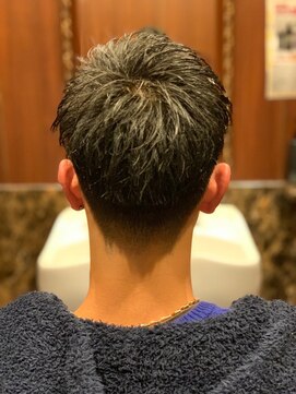 ヒロギンザ 八重洲店(HIRO GINZA) ツーブロックスタイル