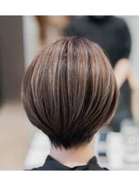 ニーイチイチ(211)&nbsp;似合わせカットイメチェン/ダークアッシュ/ニュアンスカラー美髪