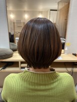 アカラ ヘアー akala hair くびれショート
