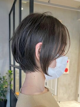 アトリエコア(Atelier Coa) 大人ショートボブヘア切りっぱなしボブ丸みショートヘア30代