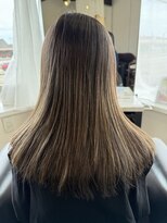 コア フィール ア デイ(COIFFURE A DAY) 新規お得クーポンあり【見附 今町】ハイライトヘア