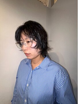 ビハインドザカーテン(BEHIND THE CURTAIN) 【癖毛風パーマ】