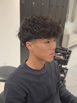 海外スペインカール/テーパーフェード/名古屋/外国人風