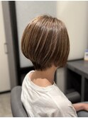 ショートボブ