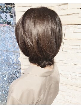 ミッシェル アフロート(michelle afloat) ２０代３０代４０代５０代トップ丸み動きCカーブレイヤー