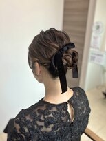 エメリー 静岡呉服町店(AMELY)&nbsp;大人かわいいシニヨンスタイル