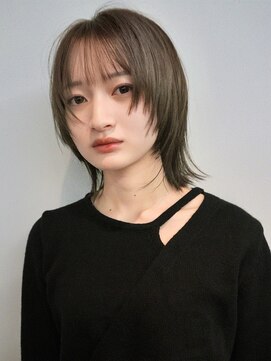 シティ(sity.) レイヤーカット ウルフレイヤー 透明感カラー