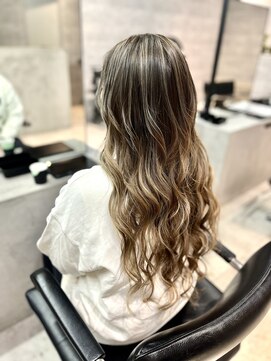 ソル 八王子(SOL) シャドゥハイライト♪☆