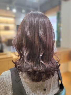 レン(Re:N) 鎖骨下セミロング