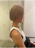 ハイトーンボブぱっつん前髪ボブミニボブ切りっぱなしボブ