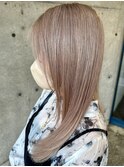 ハイトーンピンクグレージュ×艶ストレート