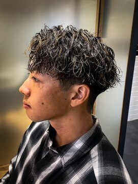 リタ オム 大宮店(RITA HOMME) ◇ツイストスパイラルパーマ◇【メンズ/大宮/メンズサロン】