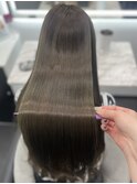 ロングヘアーオリーブベージュカラー上級髪質改善　赤坂見附