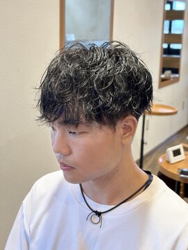 アンサー(answer) チリチリしないツイストスパイラルパーマ