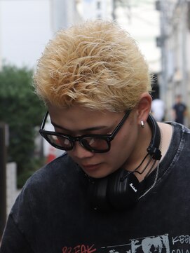 ヘアサークルジープ 千舟町店(hair circle geep) ハイトーンスパイキーショート