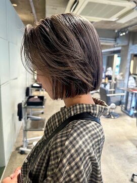 カート バイ デコ(Kurt by DECO) 【ERIKA】ボブ×ミックスカラー