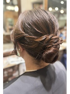 ビューティーマーケット アングゥ イオンモール名取(BEAUTY MARKET ungu) お呼ばれシニヨン