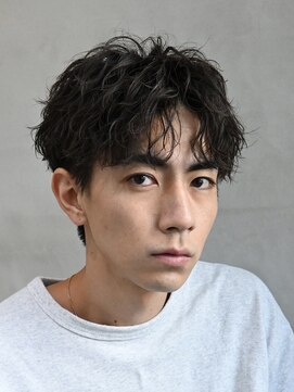 フィフスパーク(fifth PARK) 渋谷大人男子緩めツイストスパイラルパーマメンズマッシュ30代
