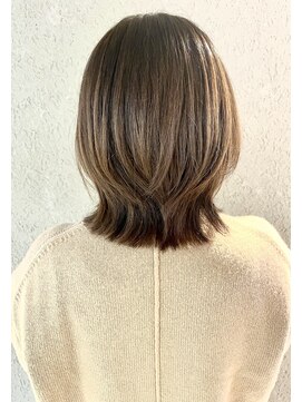 ハートボックス 四谷店(Heart box) くびれ肩上ボブ