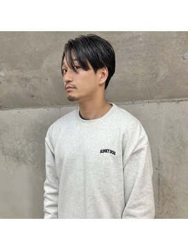 イチサンサン(/ 133) 大人のセンターパート [room02]