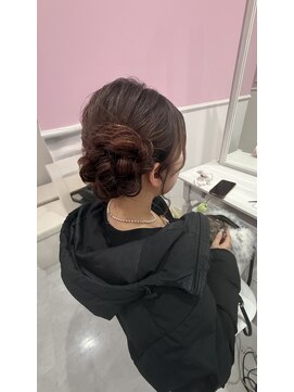 ホワイト 栄駅店(White) 4番サイドおだんご