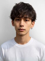 アンティカザサロン(antiqua THE SALON)&nbsp;ニュアンスパーマ ツーブロック アッシュブラック 20代 10代