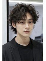 リアンメンズ 青山 表参道(Liun men's)&nbsp;メンズショート　ショートセンターパート　サーフカールパーマ