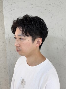 カモン(CAMON) 大人メンズセンターパート×ニュアンスパーマ